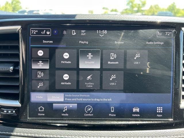 Used 2023 Chrysler Pacifica Touring-L FWD image 26