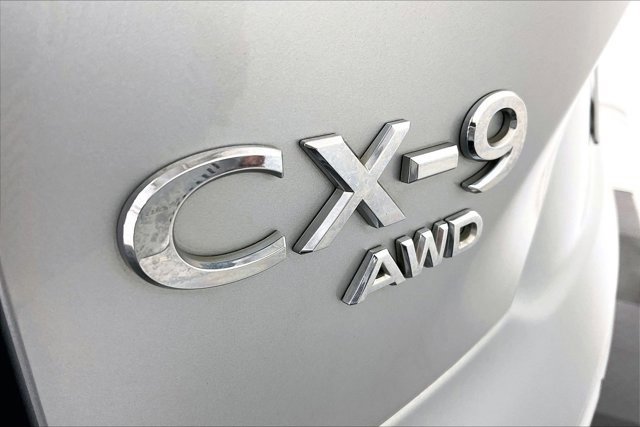 Used 2022 MAZDA CX-9 Touring image 7