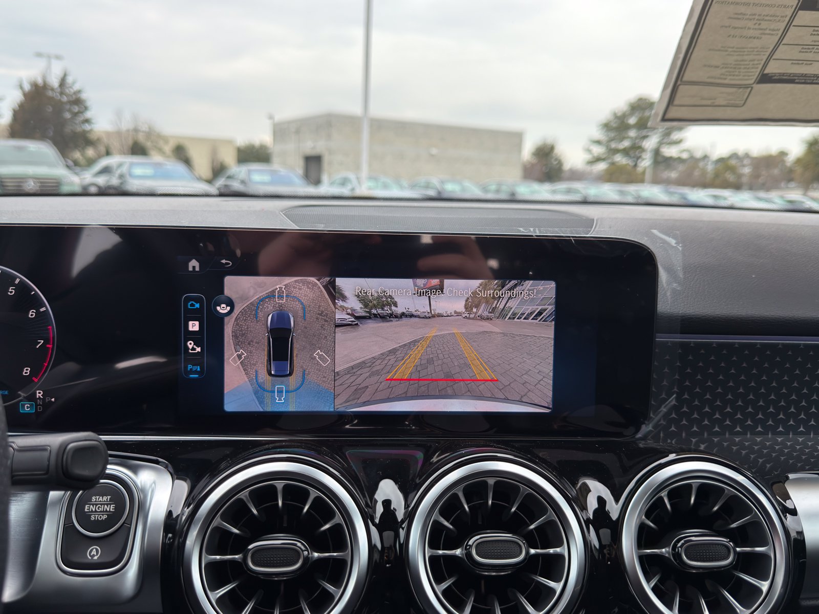 New 2026 Mercedes-Benz GLB 35 AMG 4MATIC image 4