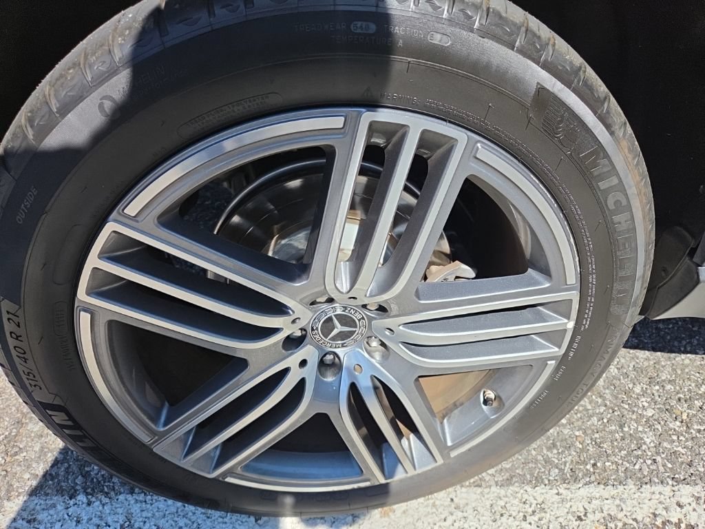 Used 2020 Mercedes-Benz GLS 450 4MATIC image 10