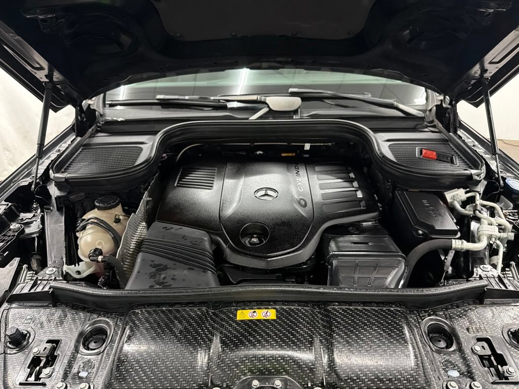 Used 2024 Mercedes-Benz GLS 450 4MATIC image 34