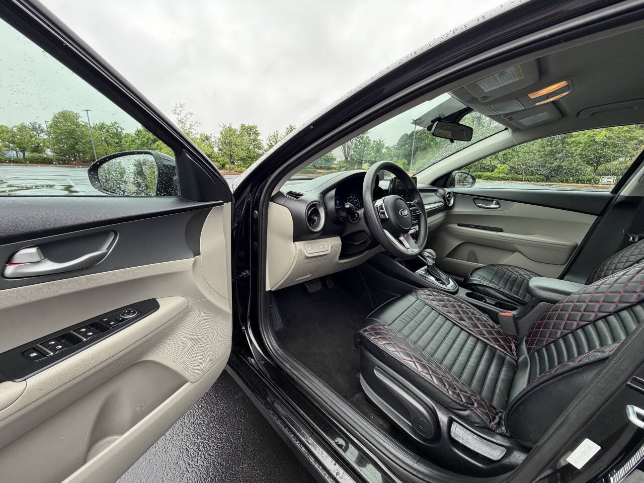 Used 2019 Kia Forte LXS FWD image 12