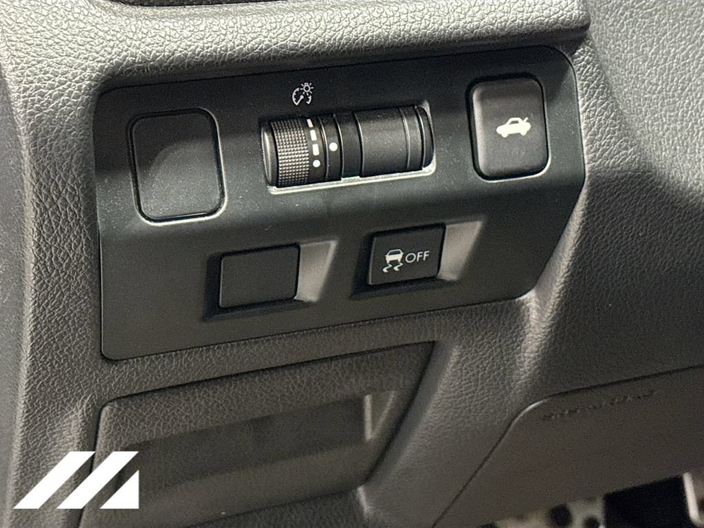 Used 2016 Subaru WRX Premium AWD/4WD image 10