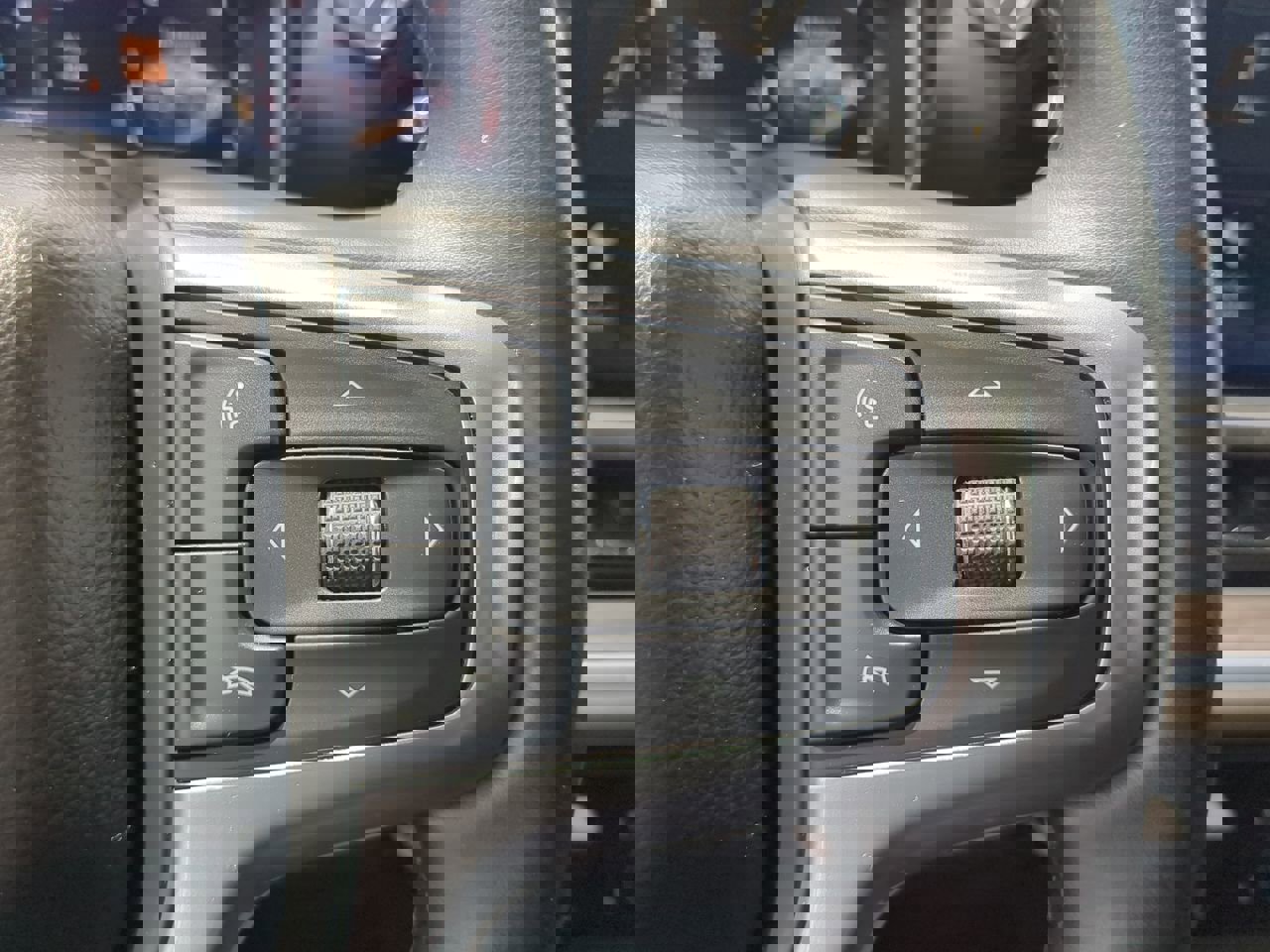 Certified 2024 Chevrolet Silverado 2500 LTZ image 26