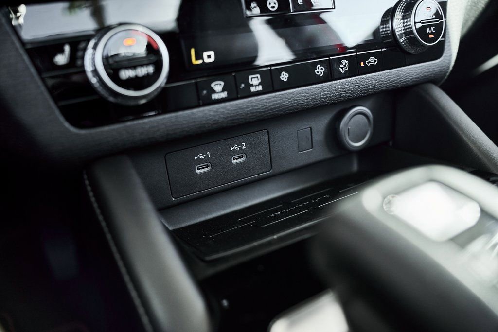 New 2026 Mitsubishi Outlander Ralliart image 46