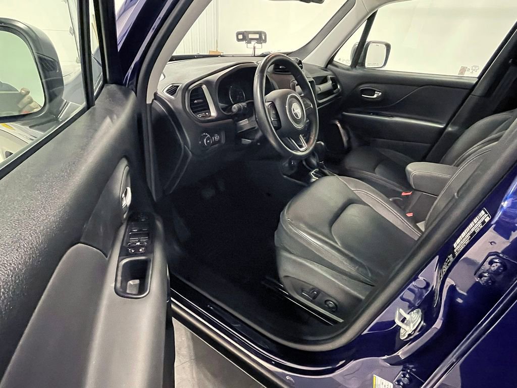 Used 2021 Jeep Renegade Limited image 19