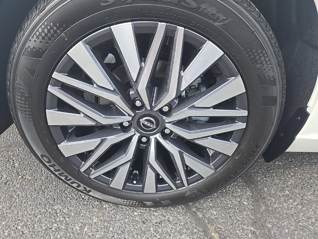 New 2026 Nissan Altima 2.5 SV AWD/4WD image 35
