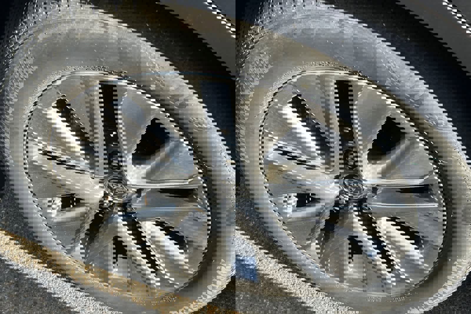 Used 2021 Toyota Mirai XLE w/ Advanced Technology Package image 17