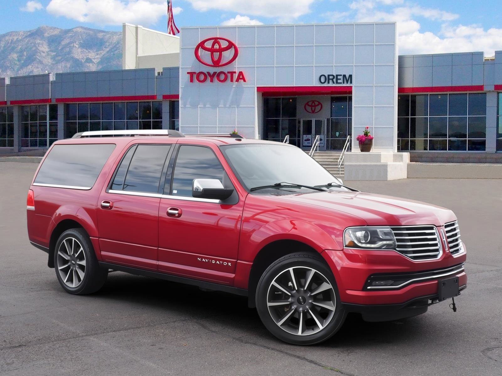 Used 2017 Lincoln Navigator L Reserve
