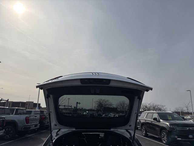 Certified 2025 Buick Envista Sport Touring FWD image 31