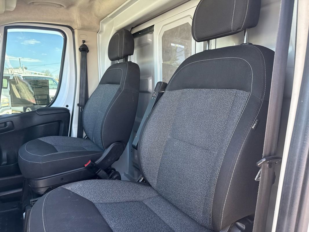 Used 2017 RAM ProMaster 3500 w/ Premium Appearance Group FWD image 23