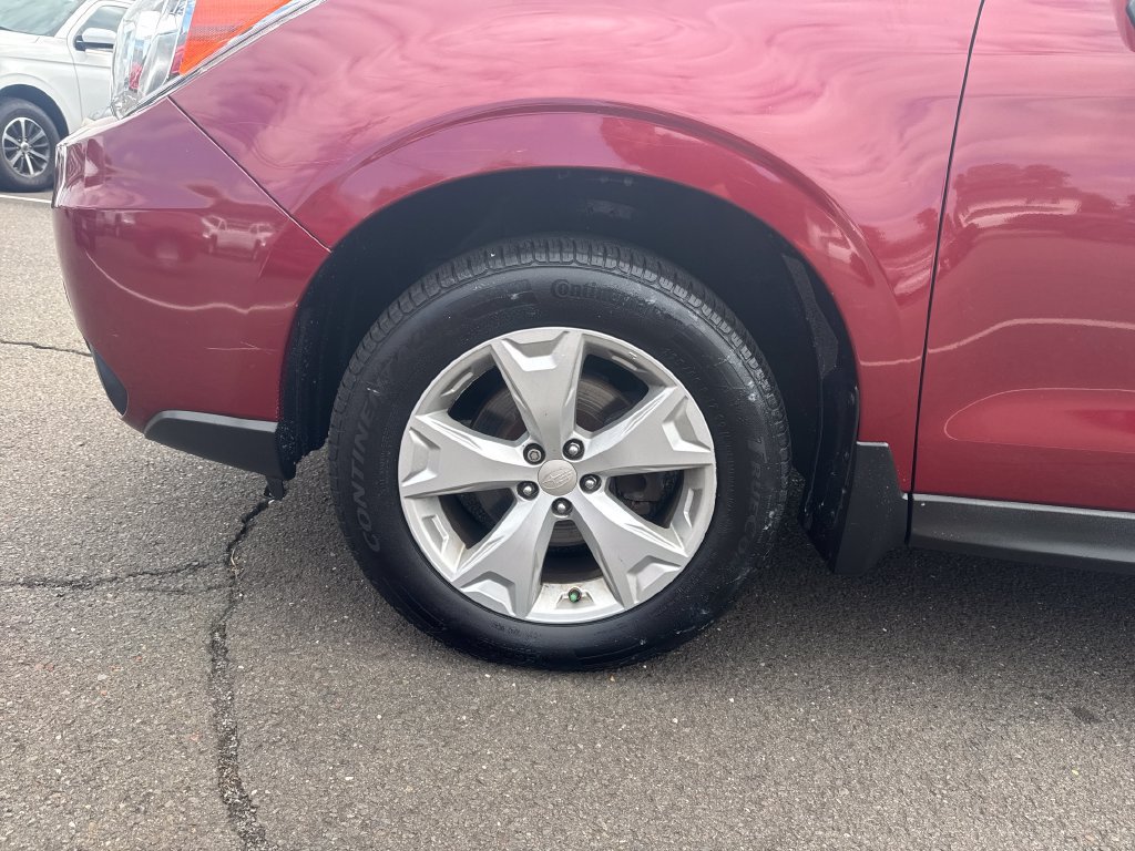Used 2016 Subaru Forester 2.5i Premium w/ All-Weather Package AWD/4WD image 28