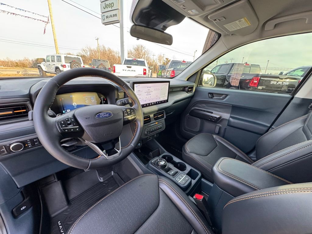 Used 2025 Ford Maverick Tremor image 19