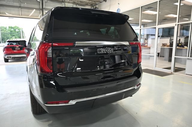 New 2026 GMC Yukon XL Elevation w/ Elevation Premium Package AWD/4WD image 6