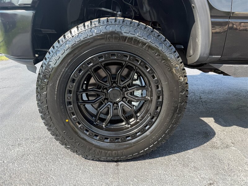 Used 2011 Ford F150 FX4 w/ FX Luxury Pkg AWD/4WD image 22