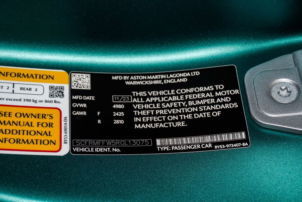 Used 2024 Aston Martin DB12 Coupe image 36