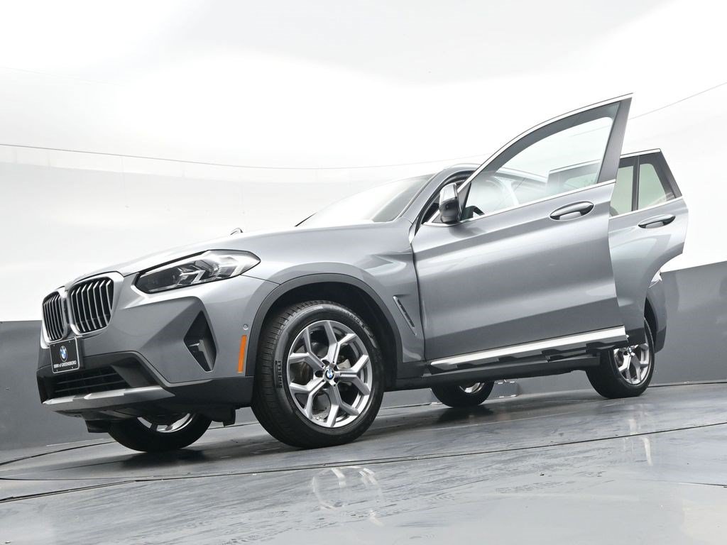 Used 2023 BMW X3 xDrive30i w/ Premium Package AWD/4WD image 46