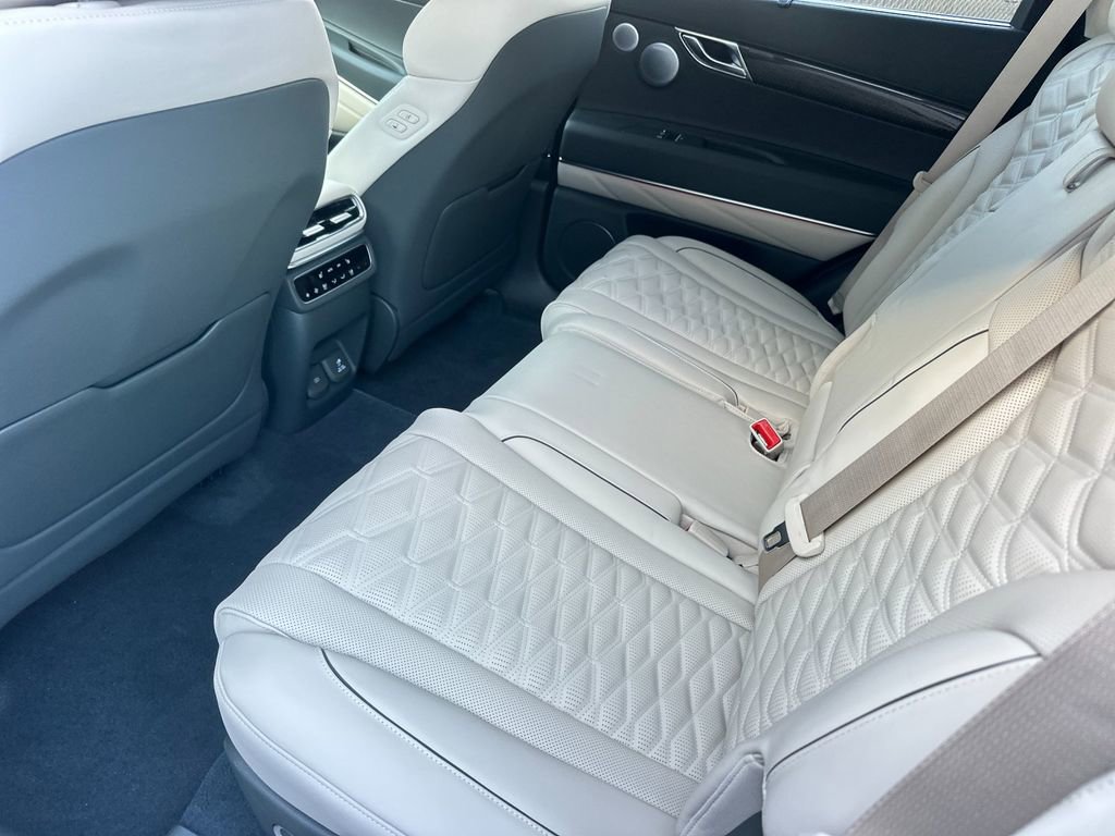 New 2026 Genesis GV80 3.5T e-SC image 12