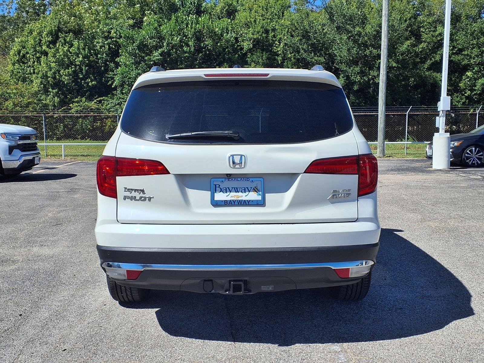 Used 2018 Honda Pilot Elite image 22