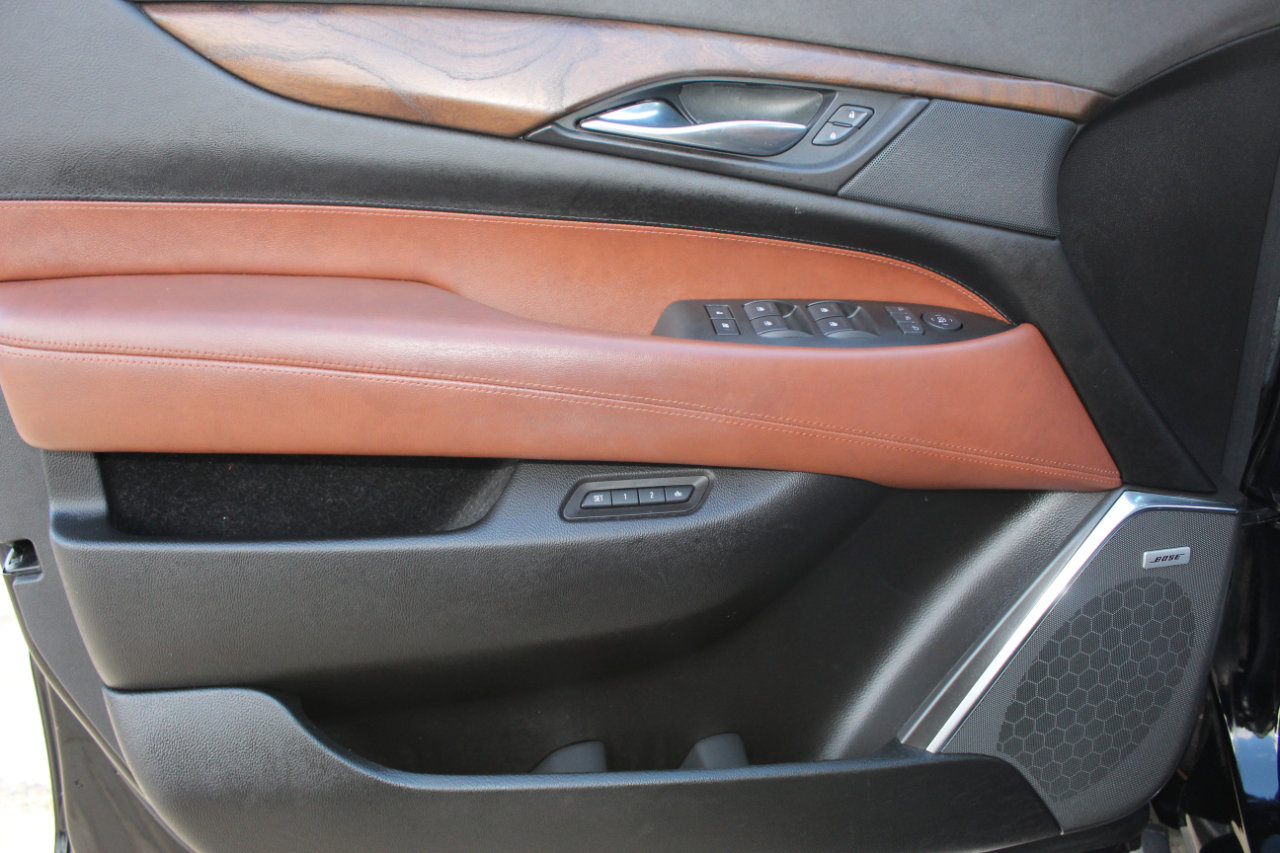 Used 2016 Cadillac Escalade ESV Premium image 10