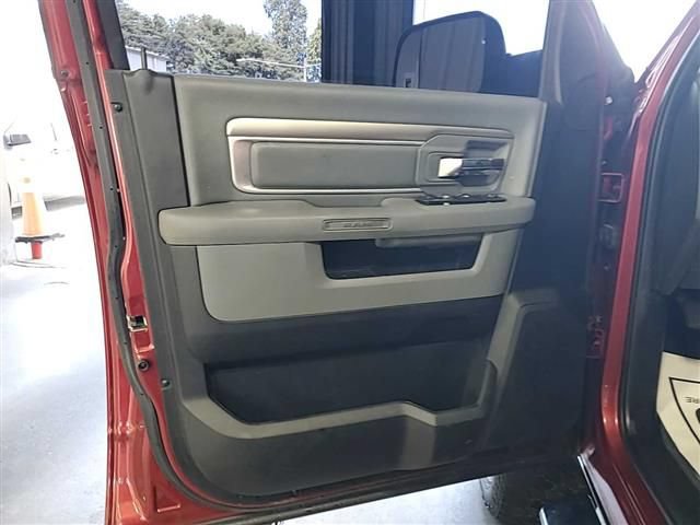 Used 2015 RAM 2500 Power Wagon w/ Luxury Group AWD/4WD image 11