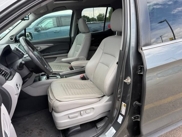 Used 2019 Honda Ridgeline RTL-T image 10