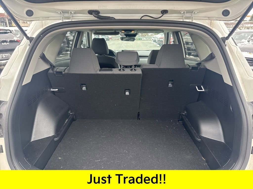 Certified 2023 Kia Seltos LX image 11