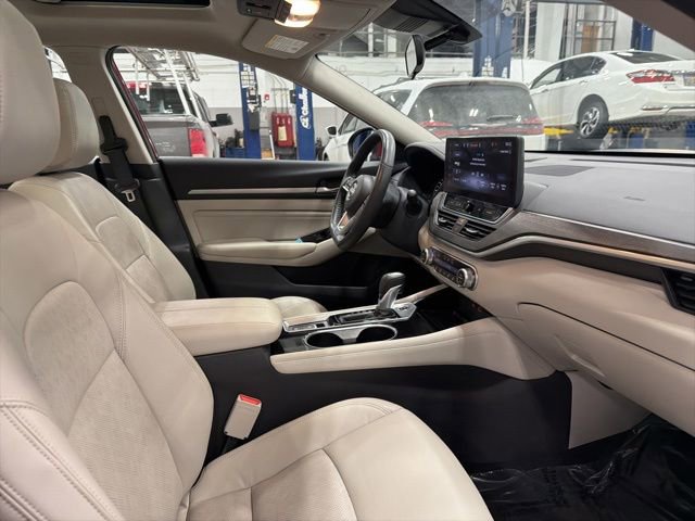 Used 2023 Nissan Altima 2.5 SL image 30