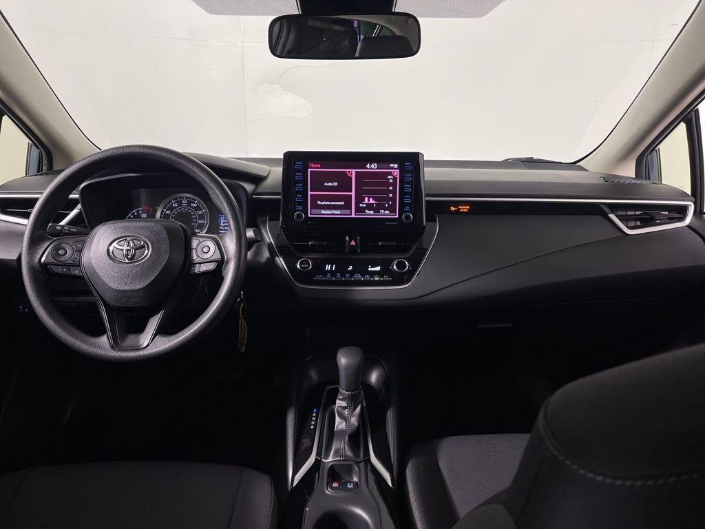 Used 2022 Toyota Corolla LE image 15