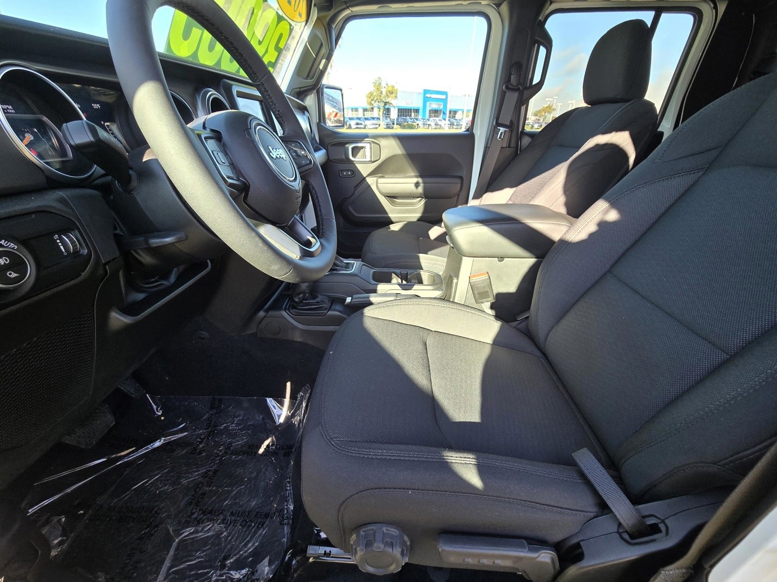 Used 2023 Jeep Gladiator Sport image 17