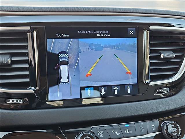 Used 2017 Chrysler Pacifica Touring-L Plus image 14