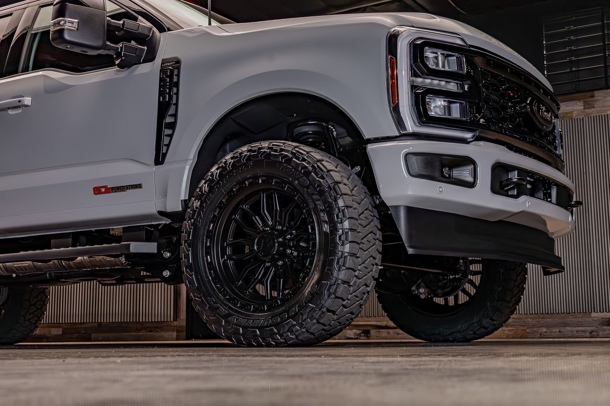 Used 2026 Ford F250 Lariat AWD/4WD image 14