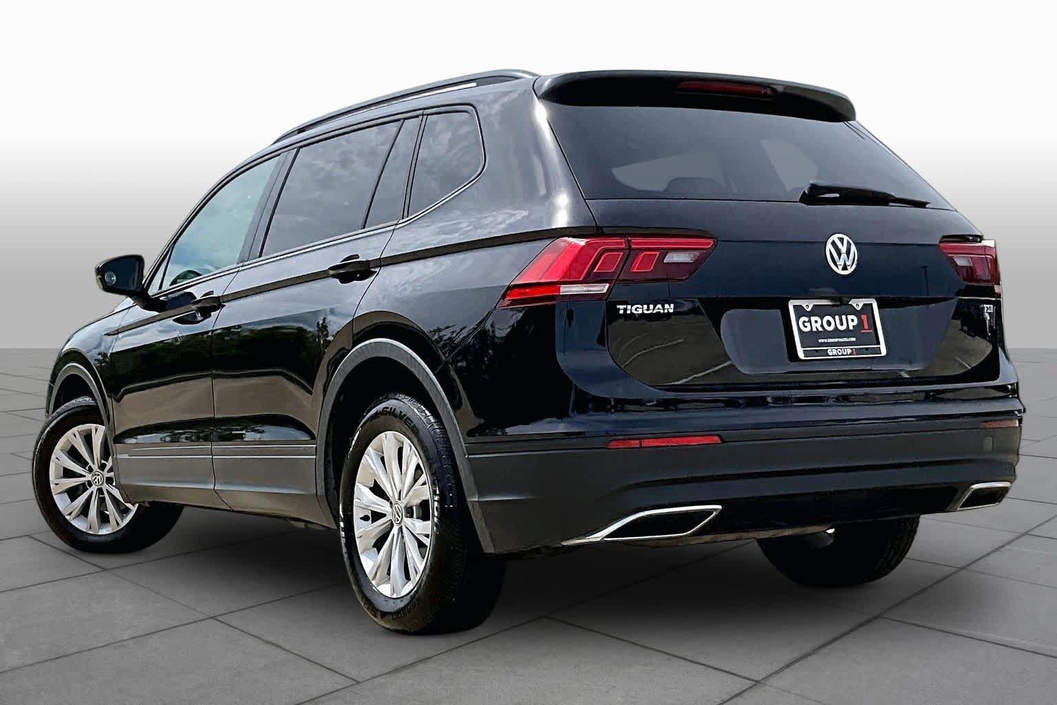 Used 2018 Volkswagen Tiguan S FWD image 11