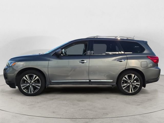 Used 2018 Nissan Pathfinder Platinum AWD/4WD image 2