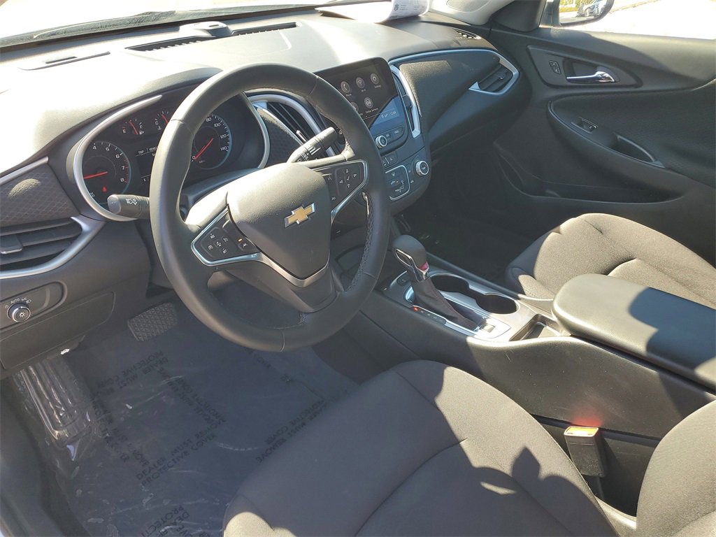 Used 2024 Chevrolet Malibu RS image 20