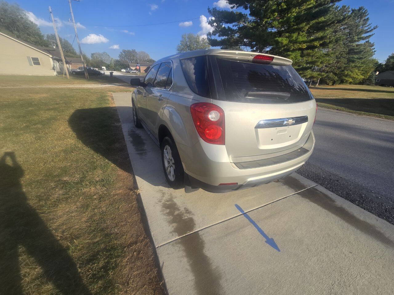 Used 2015 Chevrolet Equinox LS image 9