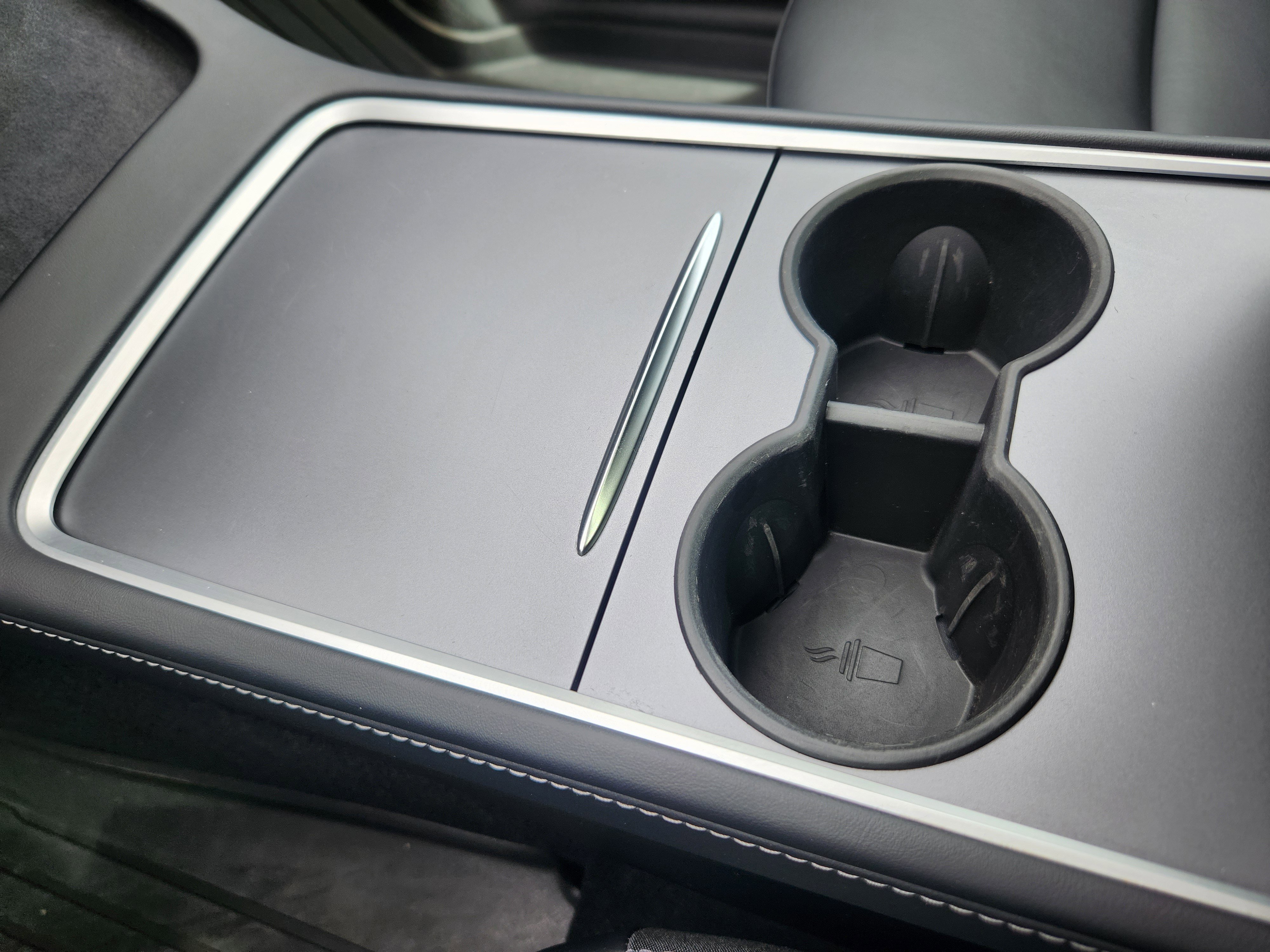 Used 2025 Tesla Model Y Long Range image 22