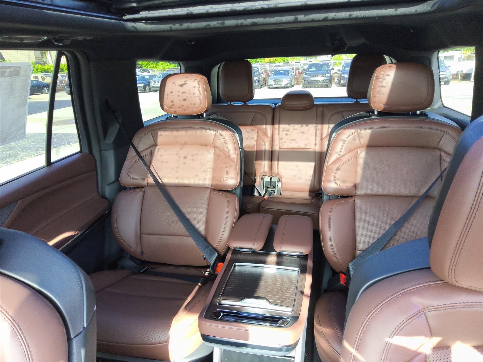 New 2027 Lincoln Navigator Reserve AWD/4WD image 15
