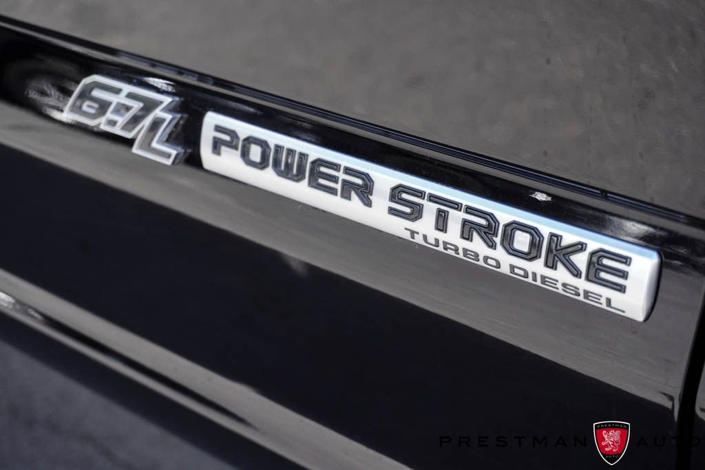 Used 2020 Ford F450 Platinum w/ FX4 Off-Road Package AWD/4WD image 4