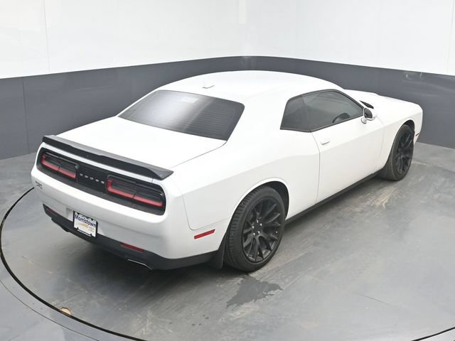 Used 2015 Dodge Challenger SXT Plus RWD image 34