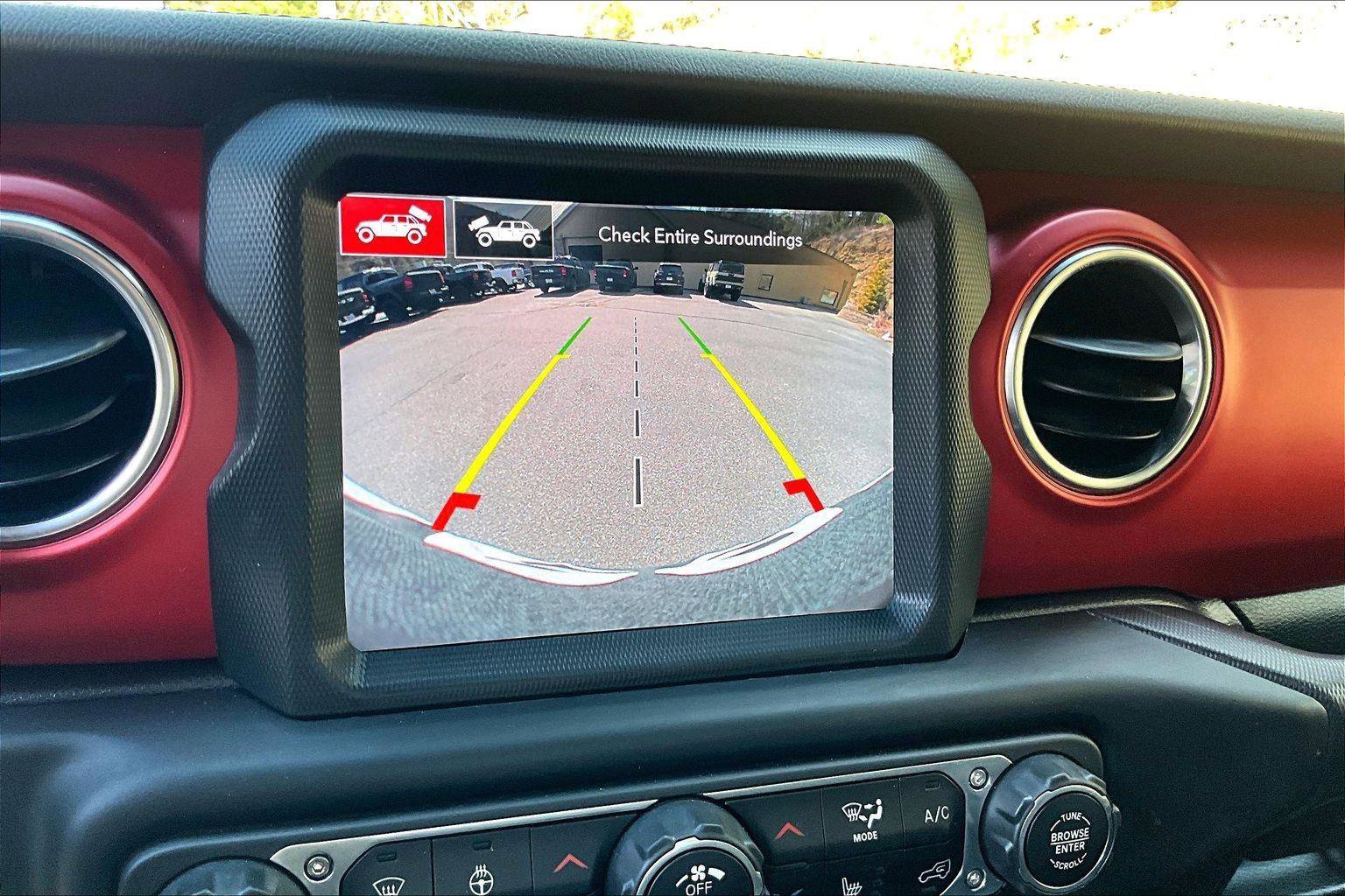 Certified 2023 Jeep Wrangler Unlimited Rubicon w/ Steel Bumper Group image 21