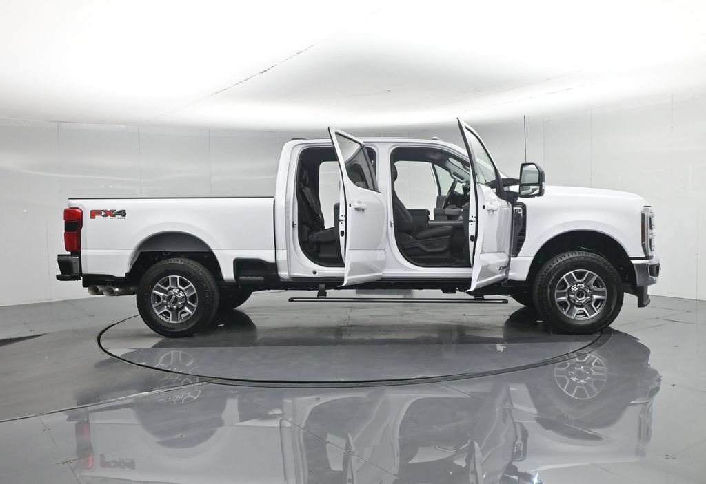New 2026 Ford F350 Lariat w/ Lariat Ultimate Package AWD/4WD image 4