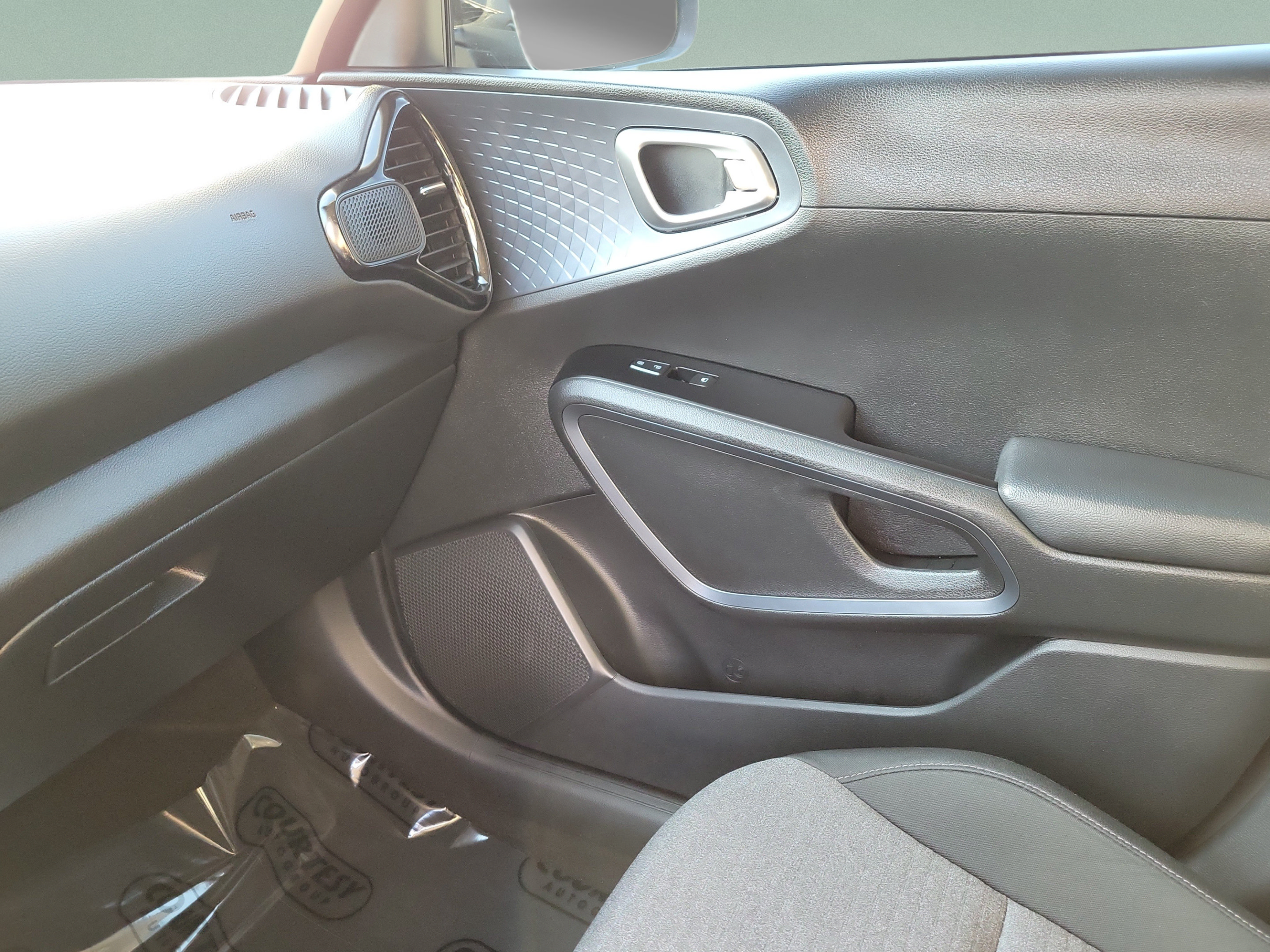 Certified 2024 Kia Soul EX FWD image 25