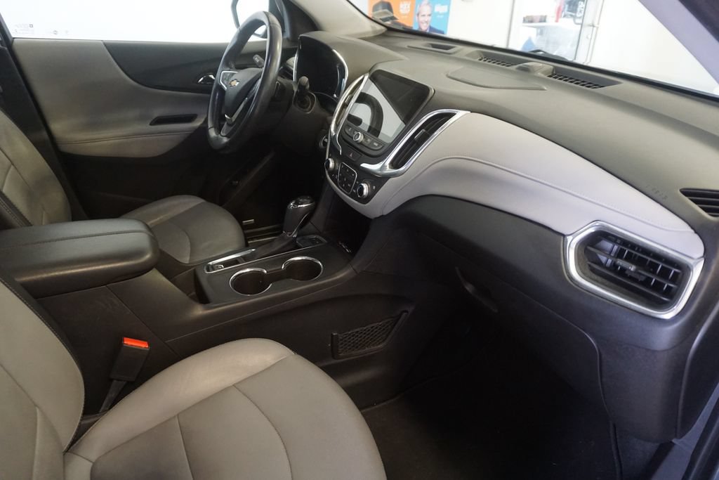 Used 2018 Chevrolet Equinox Premier AWD/4WD image 27