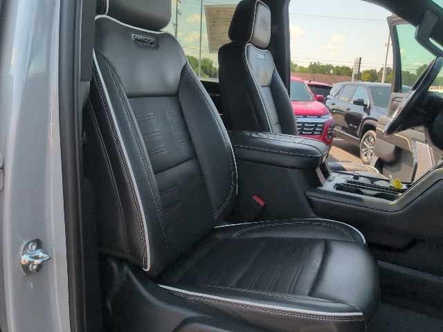 Used 2025 GMC Sierra 2500 AT4X w/ AT4X AEV Edition AWD/4WD image 55