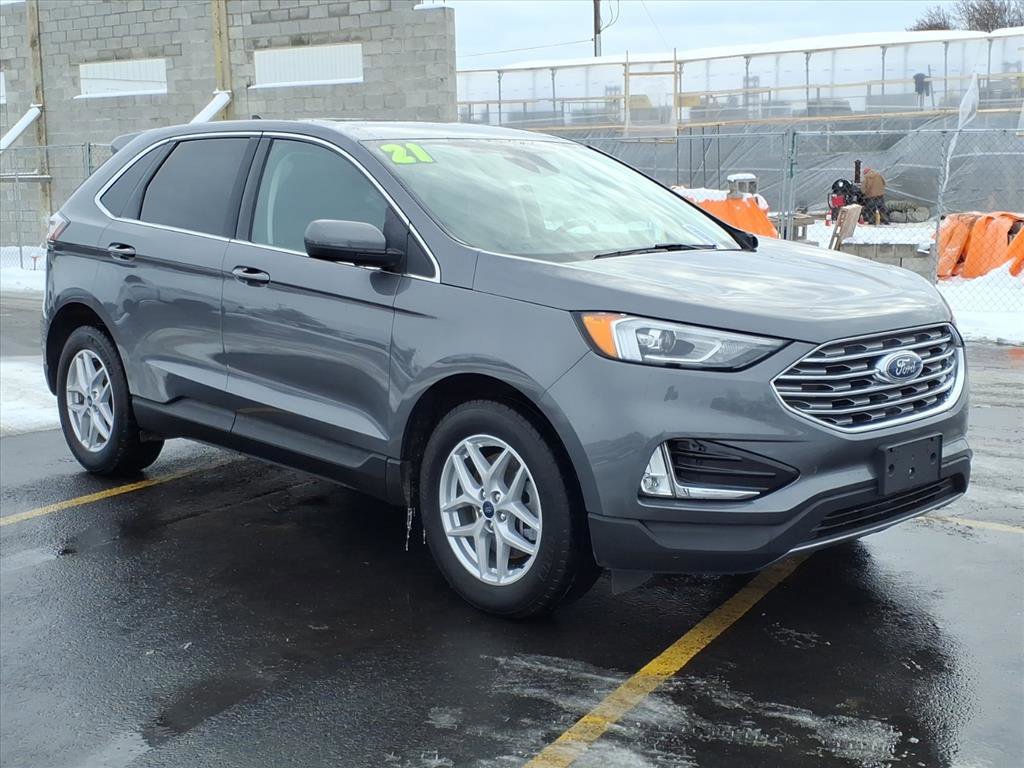 Used 2021 Ford Edge SEL w/ Convenience Package image 3