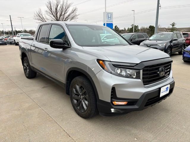 Certified 2023 Honda Ridgeline Sport image 3