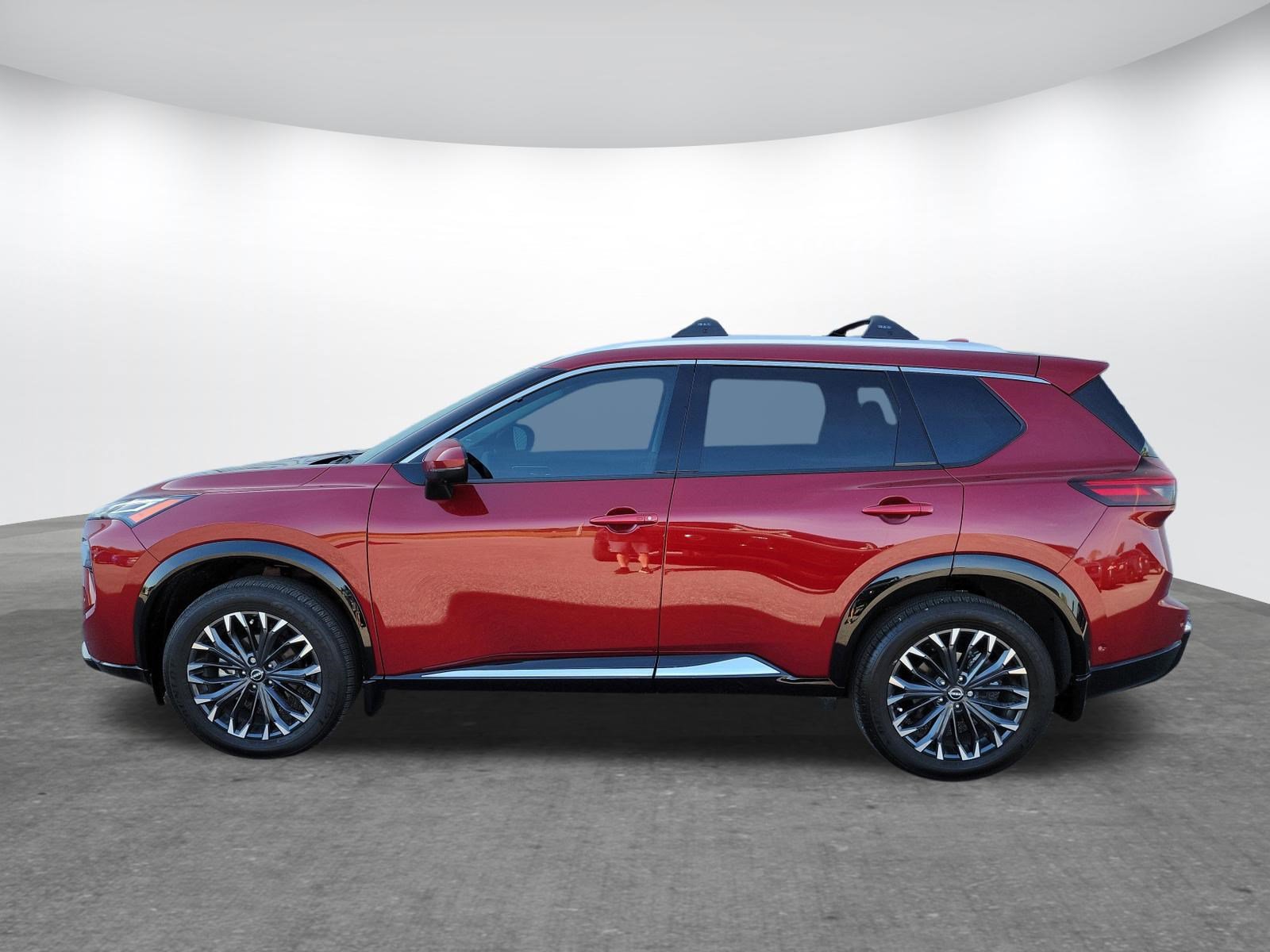 Used 2025 Nissan Rogue Platinum w/ Platinum Premium Package image 4