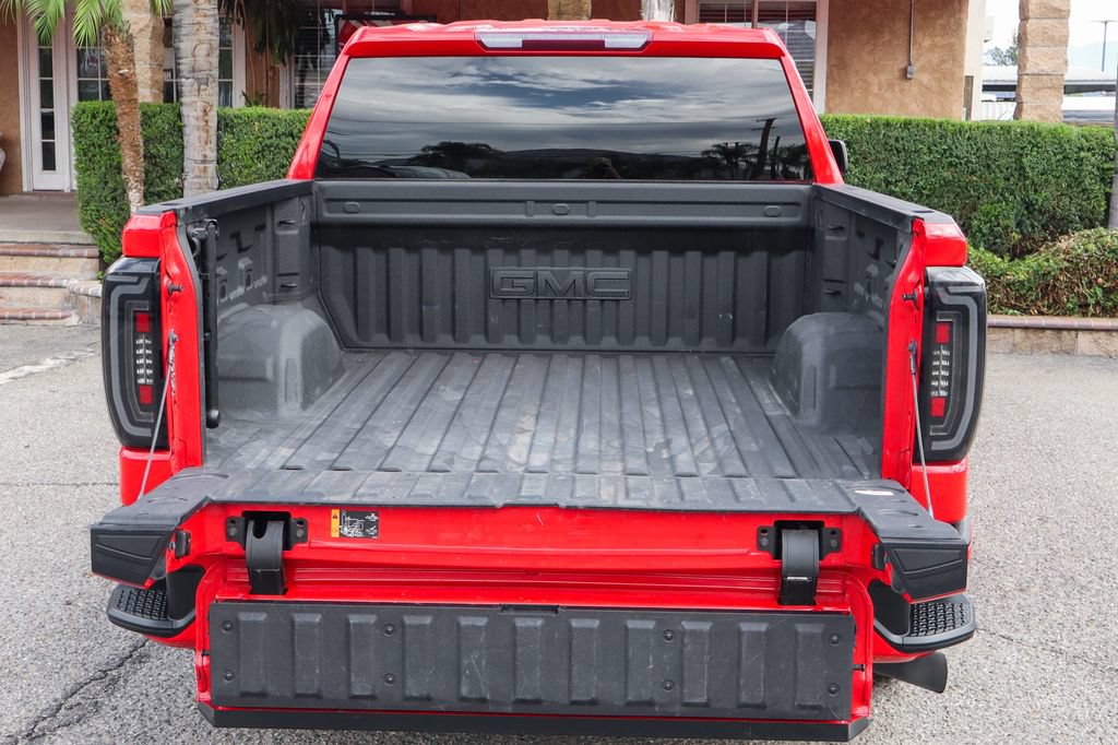 Used 2022 GMC Sierra 1500 Elevation AWD/4WD image 9