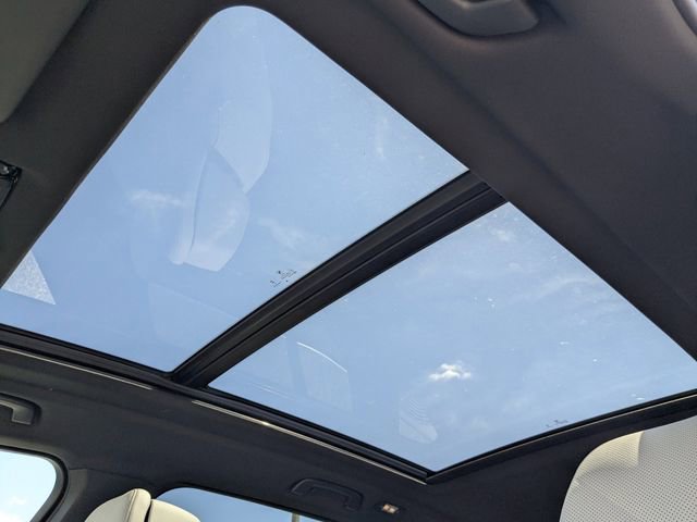 New 2026 BMW X5 sDrive40i w/ Climate Comfort Package image 23